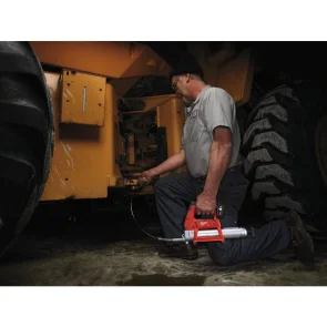 Шприц для смазки аккумуляторный MILWAUKEE, M12 GG-0 №6