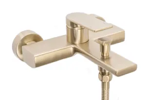 Змішувач для ванни та душу REA VERSO BRUSHED GOLD настінний з виливом №4