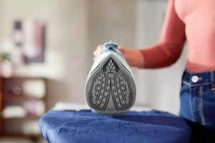 утюг Philips 5000 Series, 2400Вт, 320мл, паровой удар -180гр, постоянный пар - 45гр, керам. подошва, голубой №4
