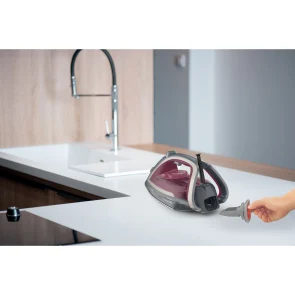 Праска Tefal Ultragliss Plus, 2800Вт, 270мл, паровий удар -260гр, постійна пара - 50гр, керам. підошва, бордово-сірий №8