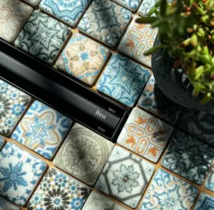 Трап для душу REA NEOX 90 SLIM PRO BLACK чорний №10