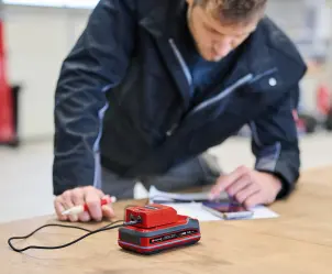 Зарядний пристрій USB акумуляторний Einhell TC-CP 18 Li USB A/C - Solo (4514148) №3