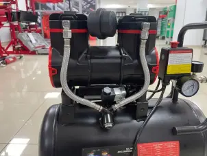 Побутовий повітряний компресор безмасляний поршневий 18л 220В AUARITA 2-900F18-220 №4