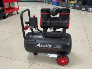 Побутовий повітряний компресор безмасляний поршневий 18л 220В AUARITA 2-900F18-220 №6