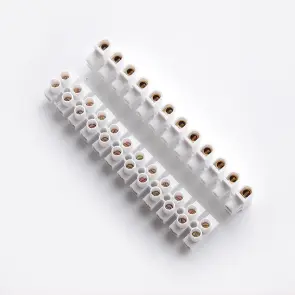 Клеммная колодка 3 А 4 мм2 (пачка, кратно 10шт) APRO №4