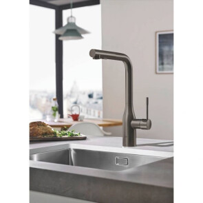 Смеситель для кухни с выдвижным изливом Grohe Essence New 30270AL0 №3