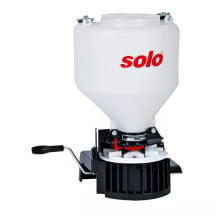 Разбрасыватель ручной SOLO, 9 л, дальность разбрасывания 400 см, вес 2.5 кг