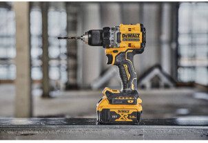 Дриль-шуруповерт акумуляторна безщіткова DeWALT DCD800P2T №4